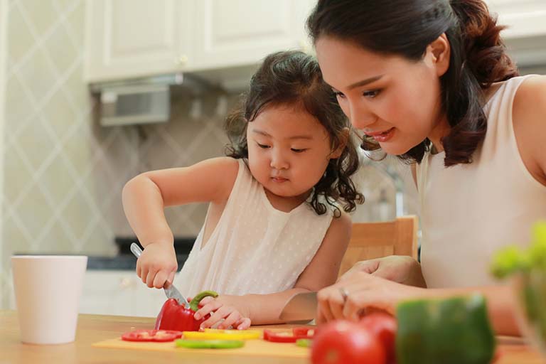 dạy kỹ năng sống cho trẻ mầm non
