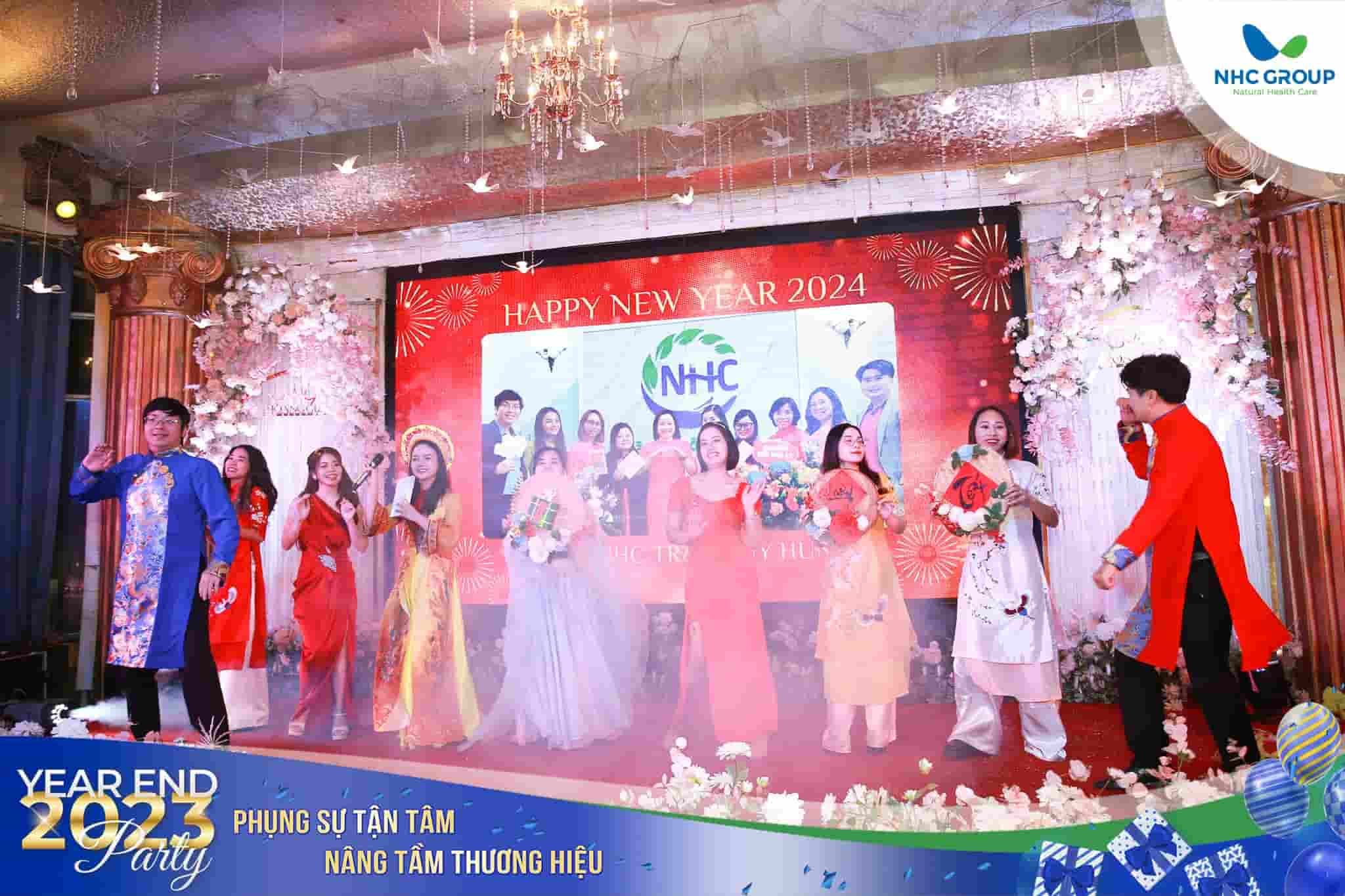 "NHC nơi niềm tin bắt đầu" - Trung tâm Tâm lý và Phát triển Con người - NHC Việt Nam cơ sở Trần Duy Hưng